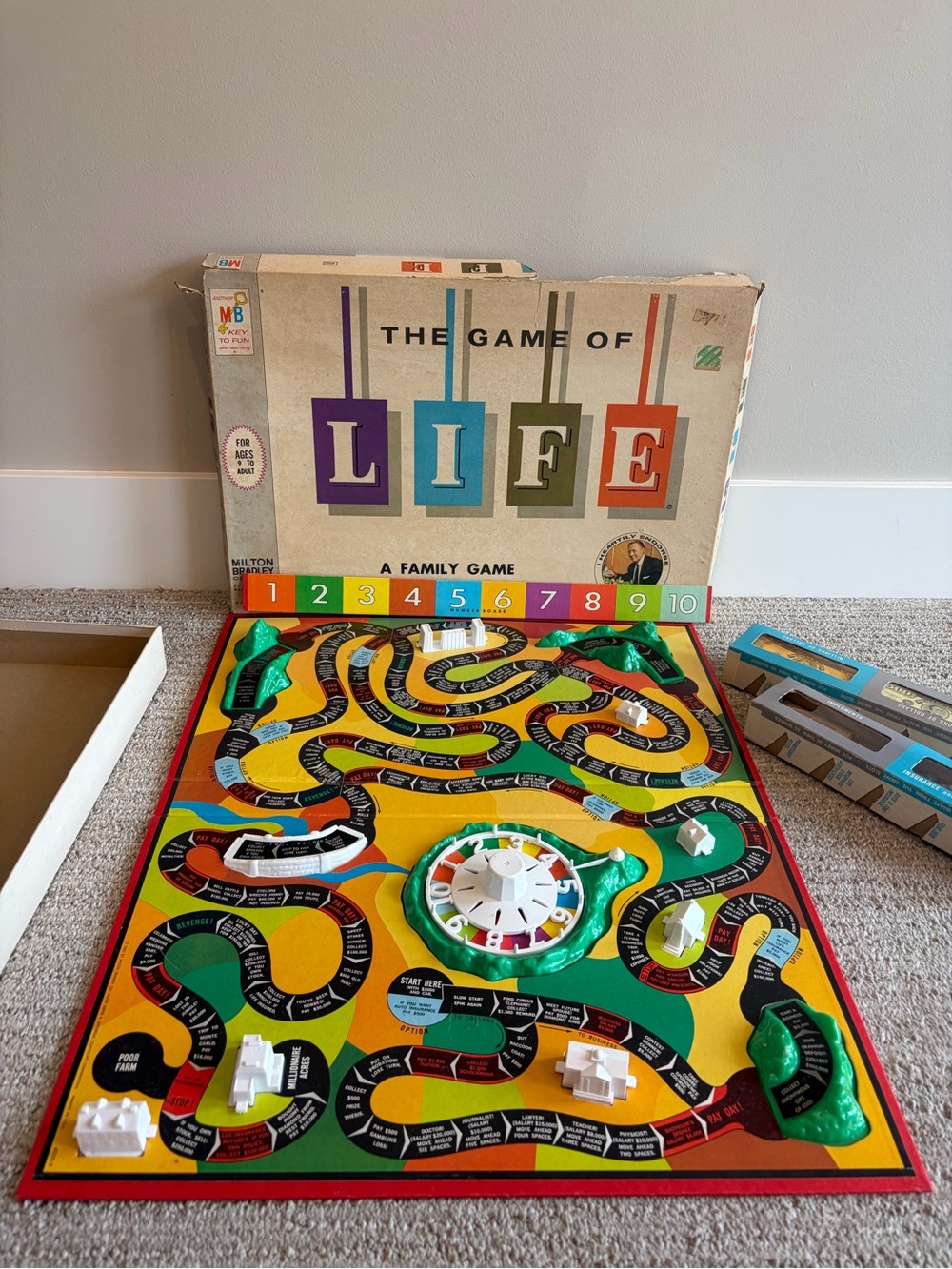 Original 1960 “The Game of Life” . All in Great Condition except box lid.